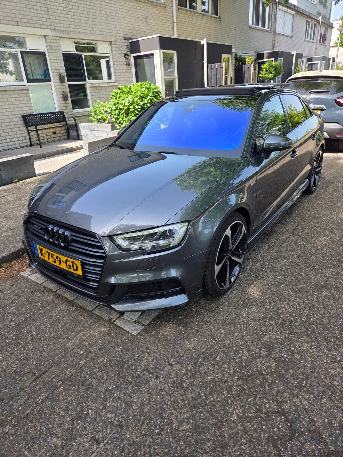 Audi A3 40 Tfsi 190pk S Tronic 2017 Grijs, Automaat, 730 kg, 1984 cc, Leder en Stof