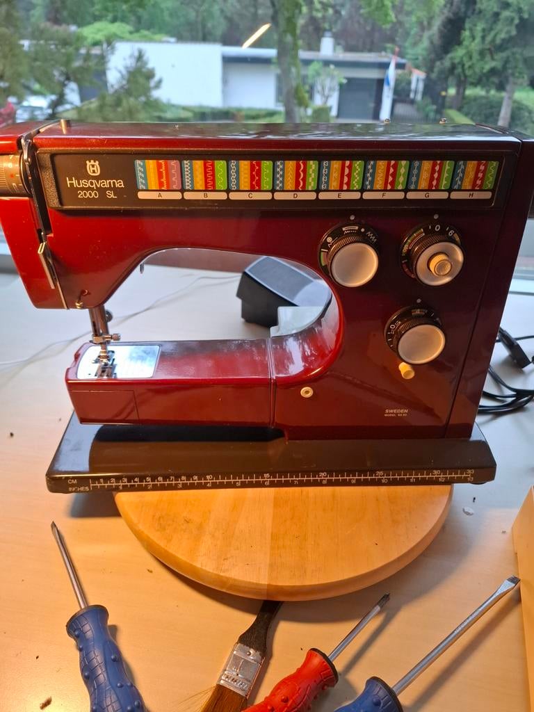 Husqvarna 6460 Naaimachine voor reparatie of onderdelen., Ophalen, Gebruikt, Naaimachine, Husqvarna