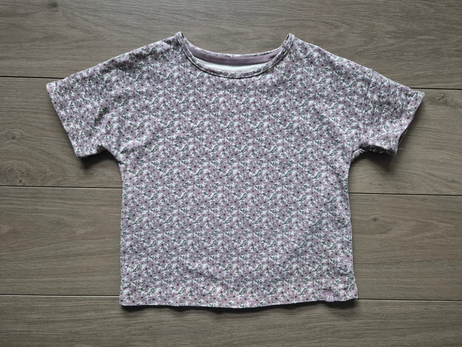 Z8 mini t-shirt shirt top lauretta mt 116 zgan

T-shirt Laur, Kinderen en Baby's, Kinderkleding | Maat 116, Ophalen of Verzenden