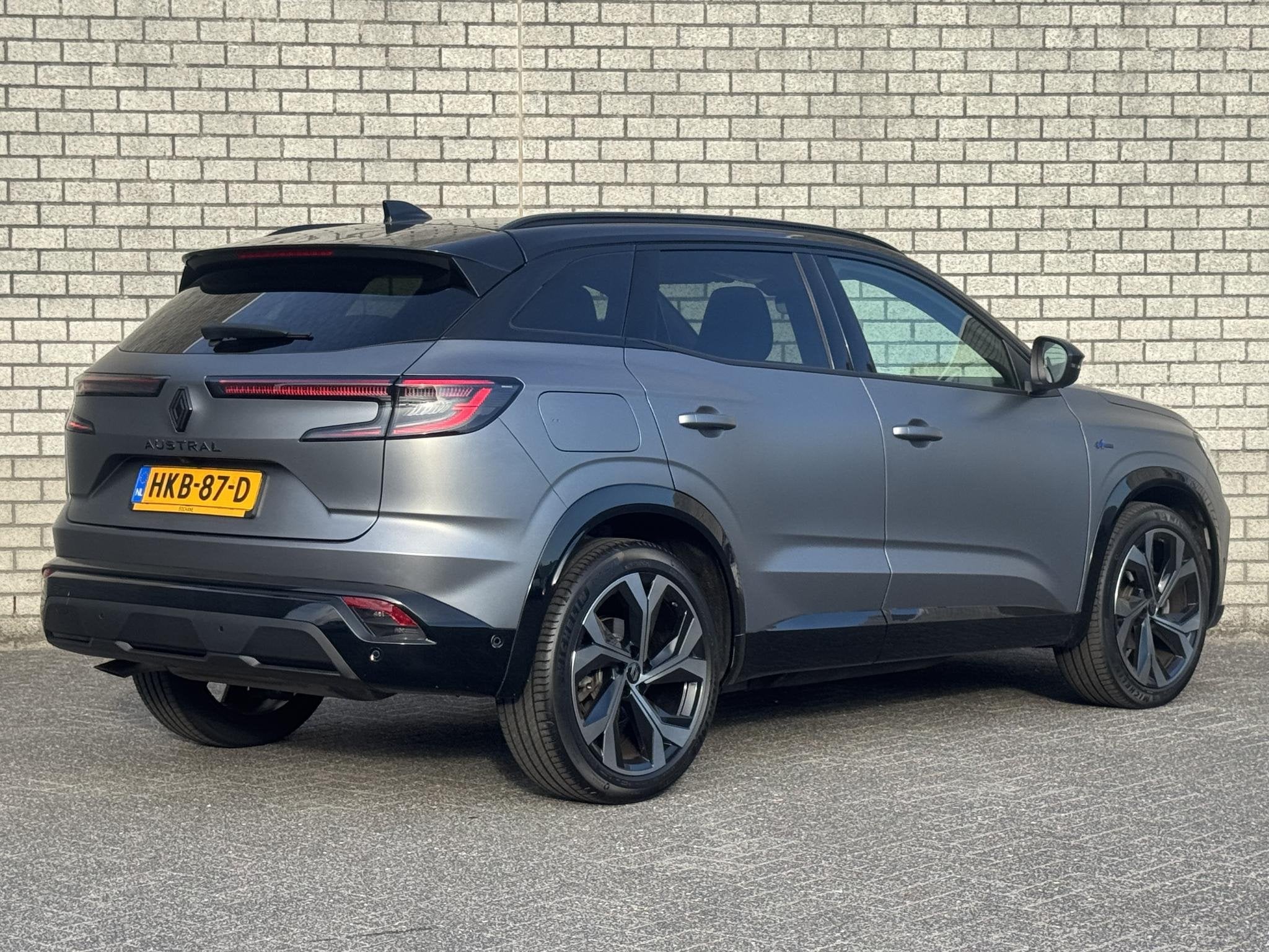 Renault Austral 1.3 Mild Hybrid 160 X-tronic Techno Esprit A, Auto's, 4 cilinders, Met garantie (alle), 1333 cc, Origineel Nederlands