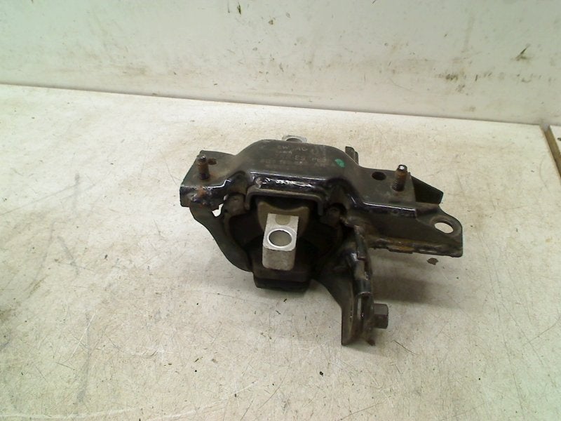 Versnellingsbaksteun Volkswagen Polo V (6R) 2013 6Q0199555AR, Gebruikt, Volkswagen, Volkswagen AG, Kundenbetreuung@volkswagen.de