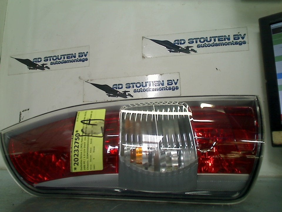 Achterlicht Links Daihatsu Sirion 2 (M3) 2006 22051763, Gebruikt, Daihatsu, Info@daihatsu.de, Ef D Teile Und Service GmbH