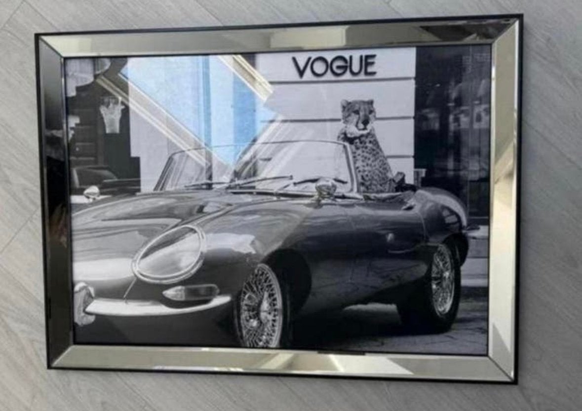 Wanddecoratie: print van Cheeta in auto in Malibu (moet weg), Ophalen of Verzenden, Zo goed als nieuw, Print