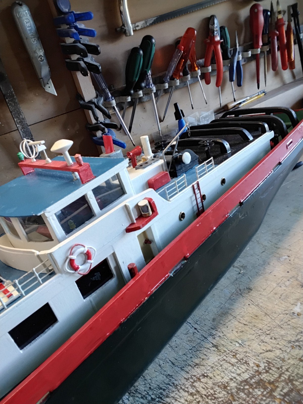 Rijnsleper RC modelboot - 1 meter lang, bijna klaar, Hobby en Vrije tijd, Ophalen of Verzenden