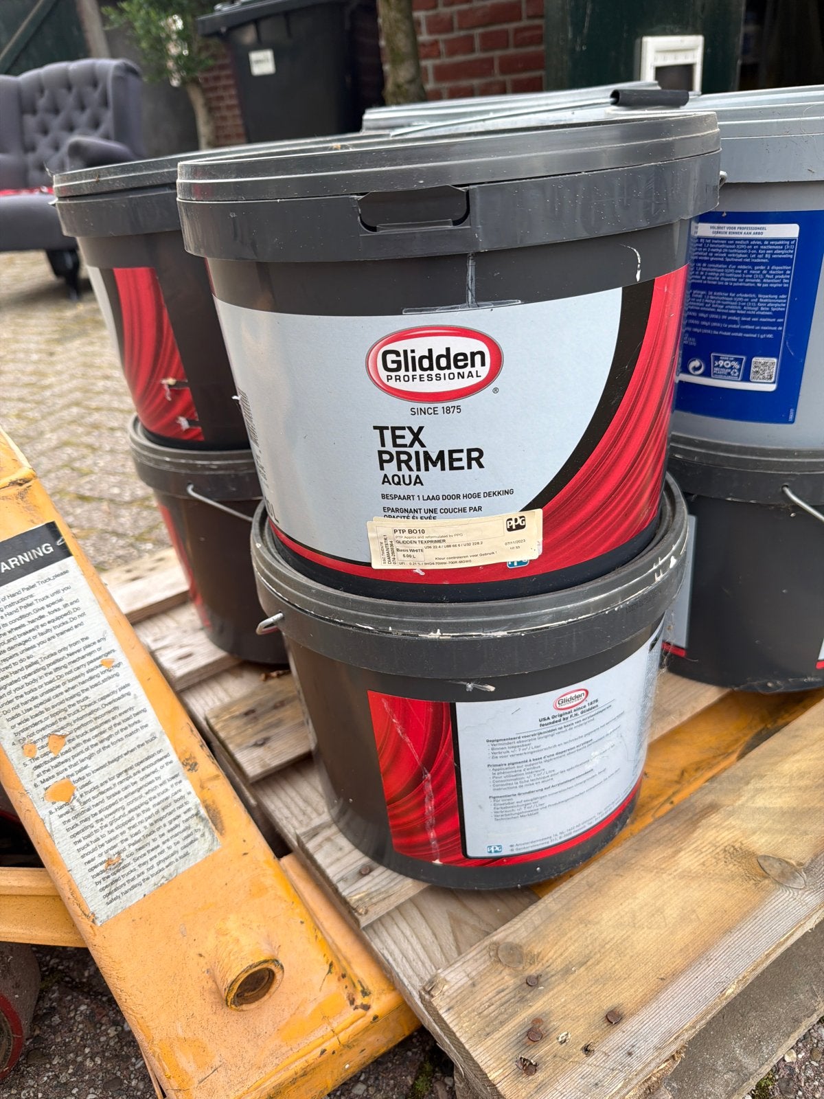 Glidden Professional Tex Primer Aqua - 50 liter, Doe-het-zelf en Verbouw, Verf, Beits en Lak, Ophalen, Gebruikt, Beige, Verf