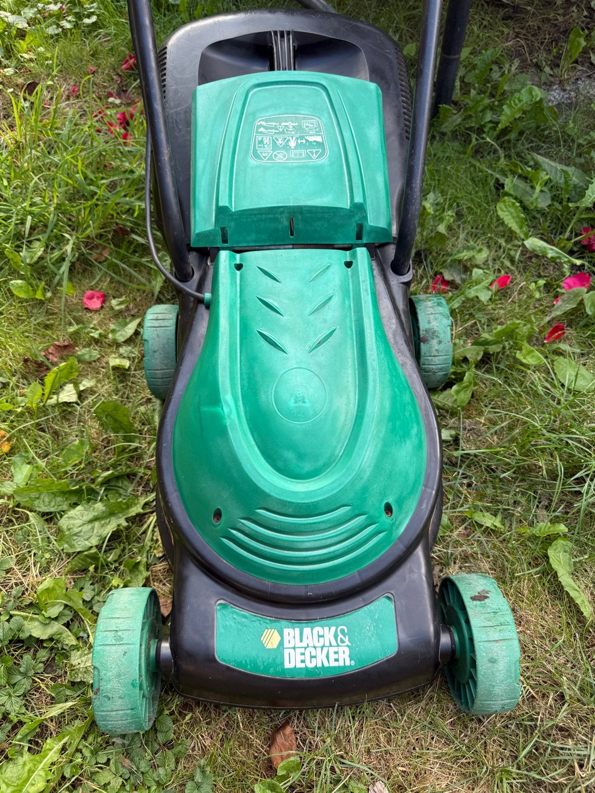 Black & Decker elektrische grasmaaier 30cm, Tuin en Terras, Ophalen, Cirkelmaaier, Gebruikt, Elektrische grasmaaier