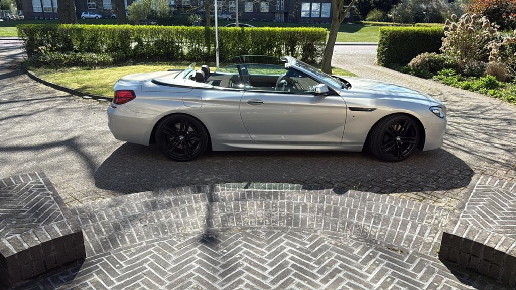 BMW 6-Serie 640I Cabrio 3.0 235KW Aut8 2015 Grijs, Auto's, BMW, Achterwielaandrijving, Cabriolet, 4 stoelen, 120 €/maand
