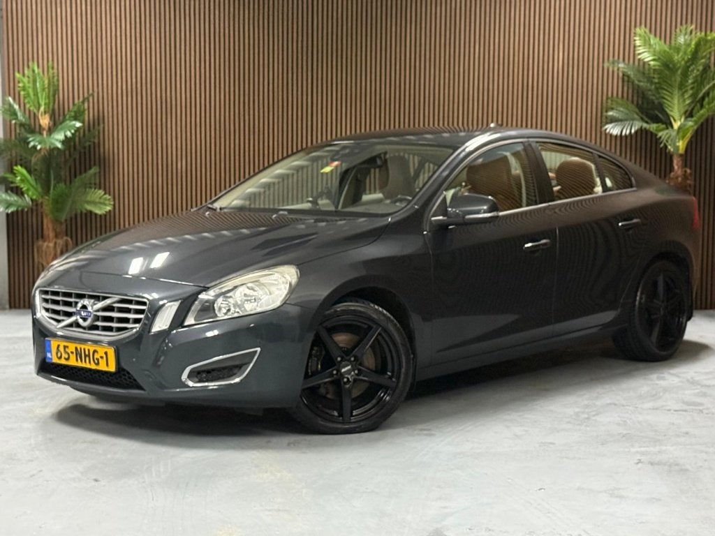 Volvo S60 2.0T Intro Ed. (bj 2010, automaat), Auto's, Euro 5, 4 cilinders, S60, Origineel Nederlands