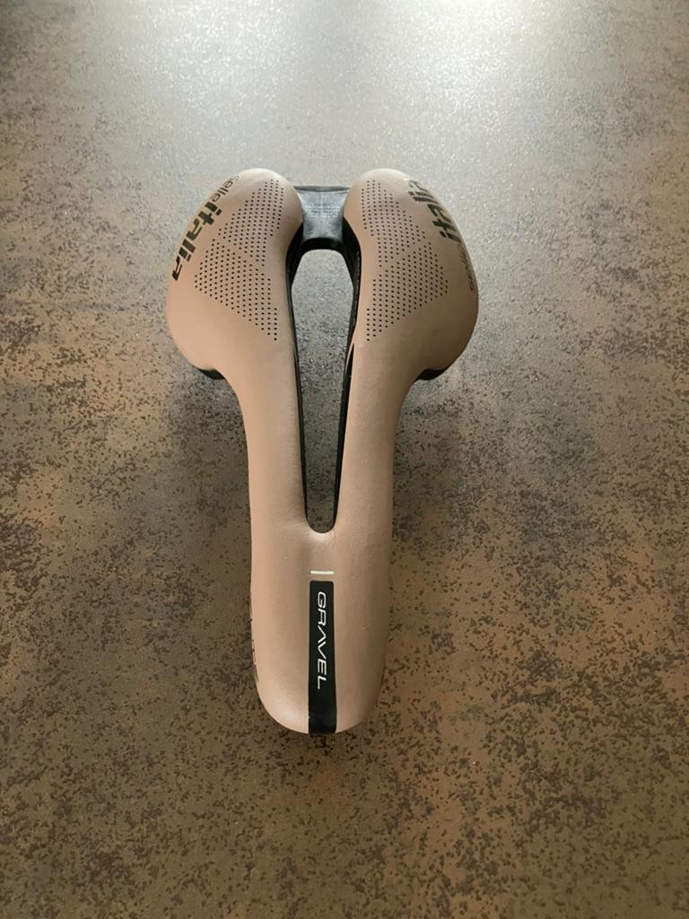 Zadel selle italia flite gravel, Fietsen en Brommers, Fietsonderdelen, Ophalen of Verzenden, Zadel, Titanium