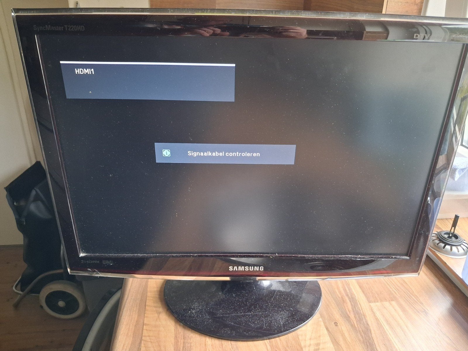 Samsung SyncMaster T220HD TV/Monitor, Gebruikt, 50 Hz, LCD, Ophalen of Verzenden