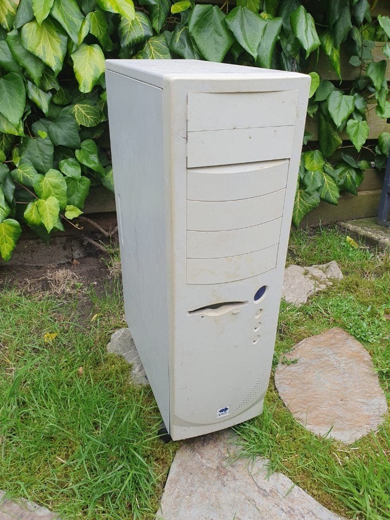 Vintage COMPUTERKAST - full tower E-ATX pc kast, Computers en Software, Vintage Computers, Ophalen of Verzenden
