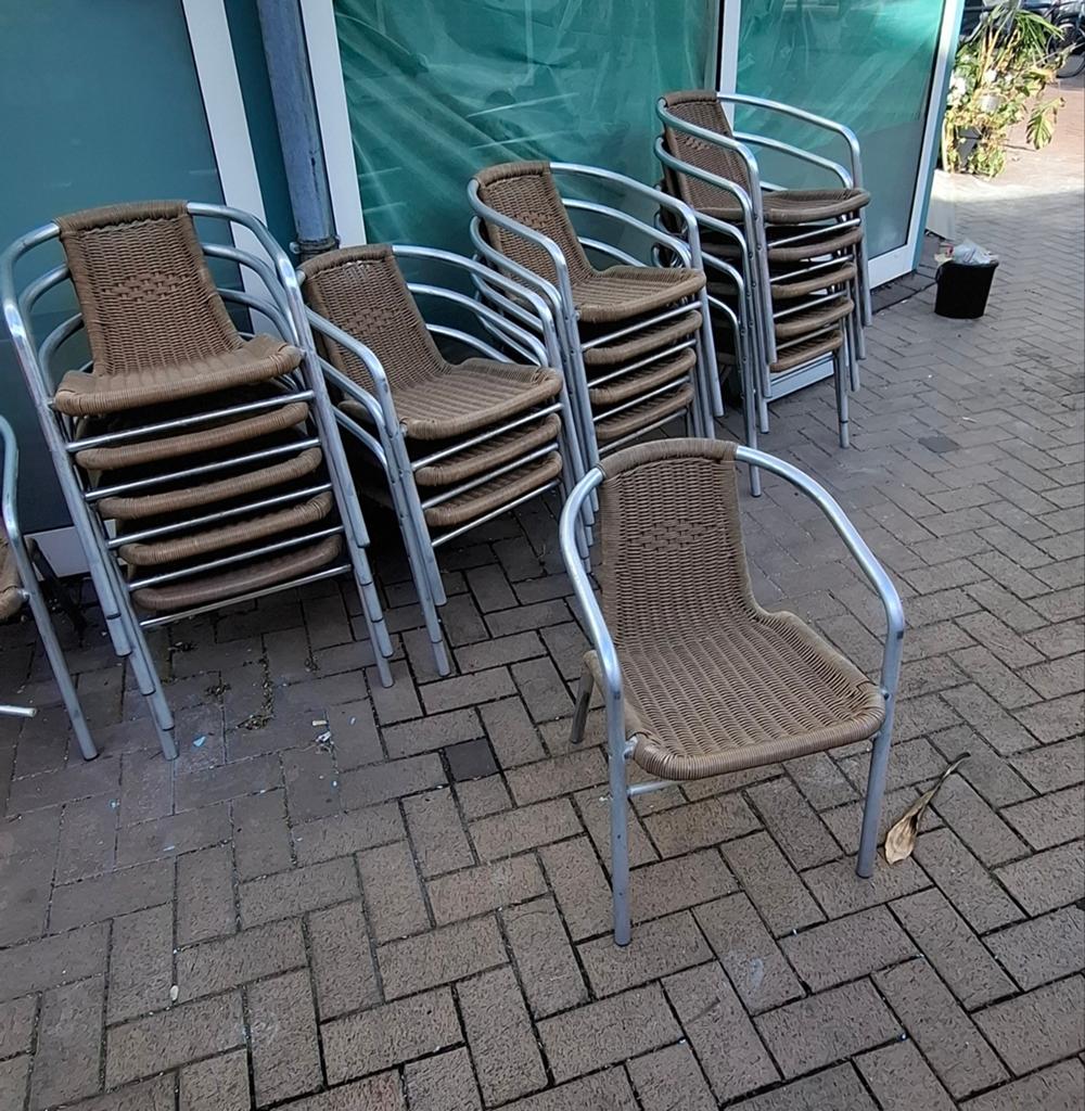 Stapelbare Terrasstoelen - Aluminium en Rietlook, Gebruikt, Terrasstoel, Horeca, Modern, Bruin, Ophalen of Verzenden