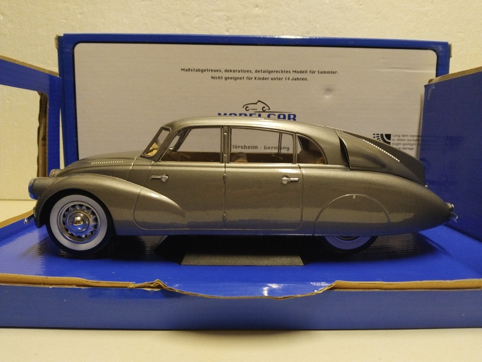 TATRA 87 metallic antraciet grijs Mcg 1:18 KRD, Ophalen of Verzenden, Zo goed als nieuw, Auto, Overige merken