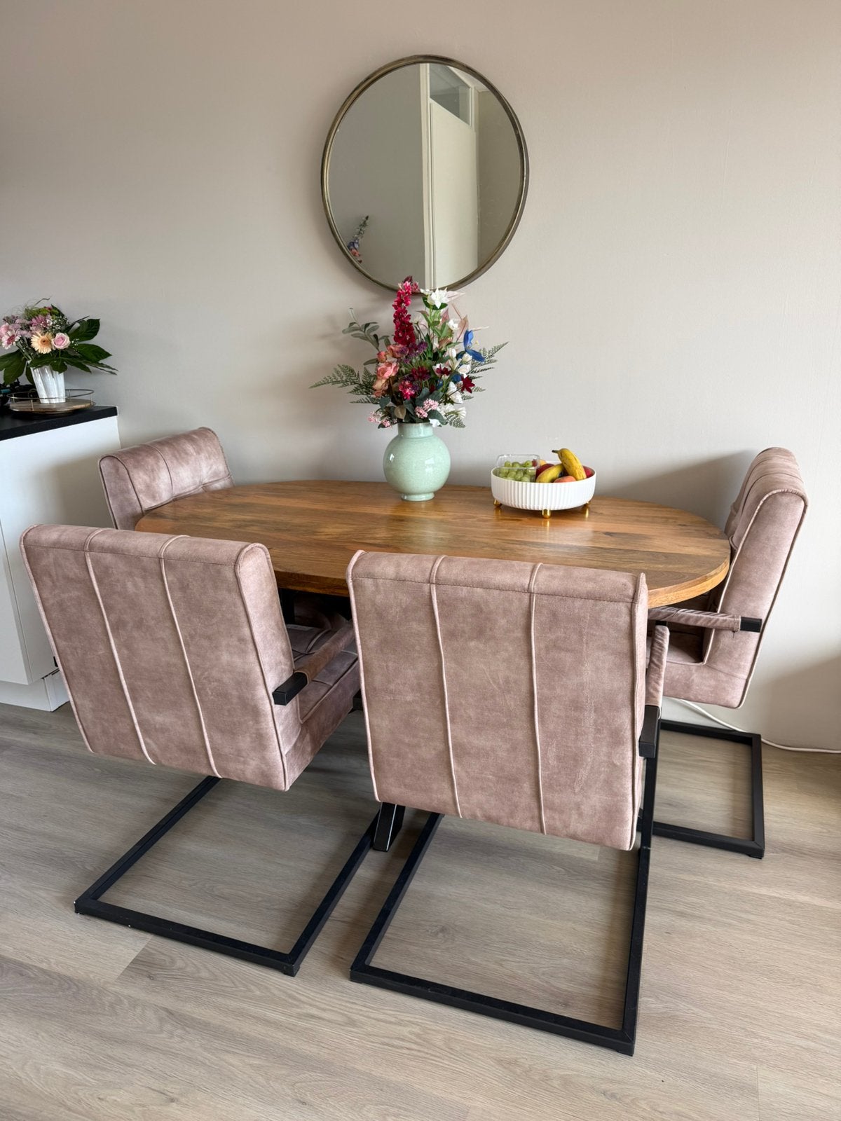 4 prachtige NIEUWE eetkamer stoelen!, Ophalen, Nieuw, 4 tot 6 stoelen