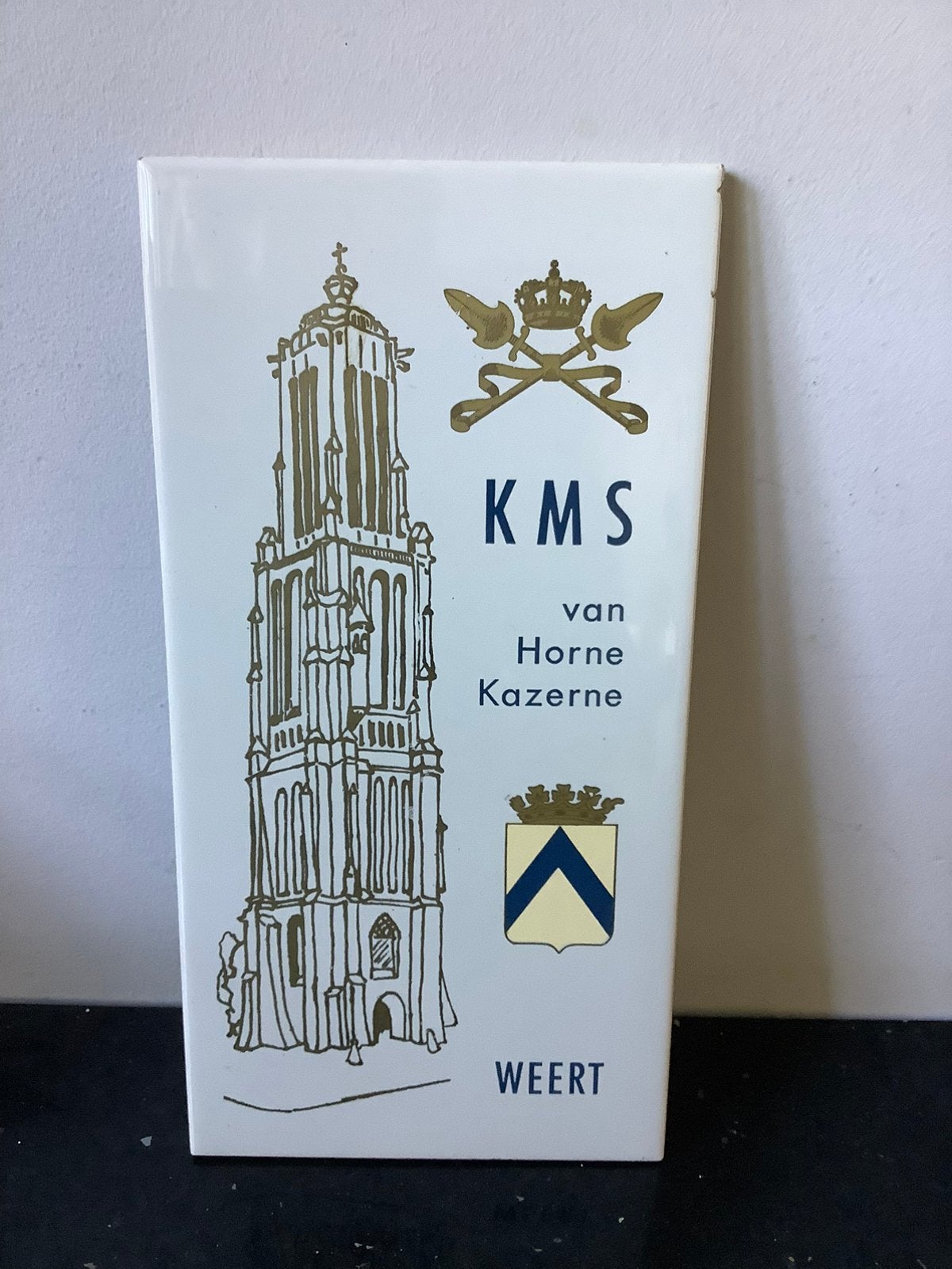 Tegel KMS te Weert uit 1968/1969, Verzamelen, Ophalen of Verzenden, Landmacht, Nederland, Overige typen