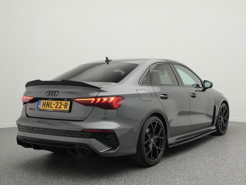 Audi RS3 Limousine 2.5 TFSI 400PK RS 3 quattro | Keramisch |, Automaat, Gebruikt, RS3, Bedrijf