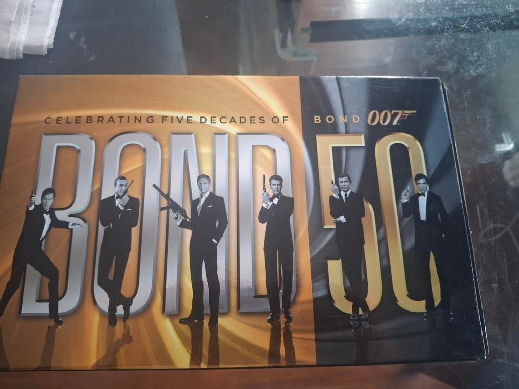 James Bond 007 Bond 50 Boxset - 50 jaar Bond films, Boxset, Actiethriller, Ophalen of Verzenden, Zo goed als nieuw