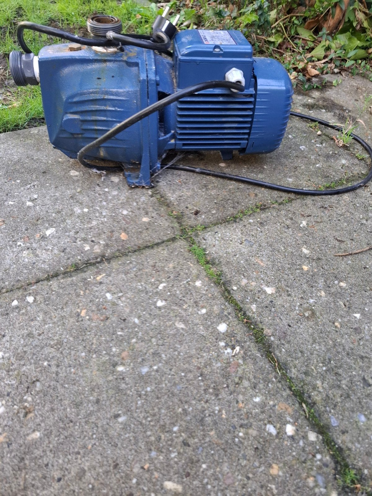 Gebruikte waterpomp - Ideaal voor tuin en irrigatie, Tuin en Terras, Waterpompen, Ophalen, Gebruikt, Elektrisch, Besproeiingspomp