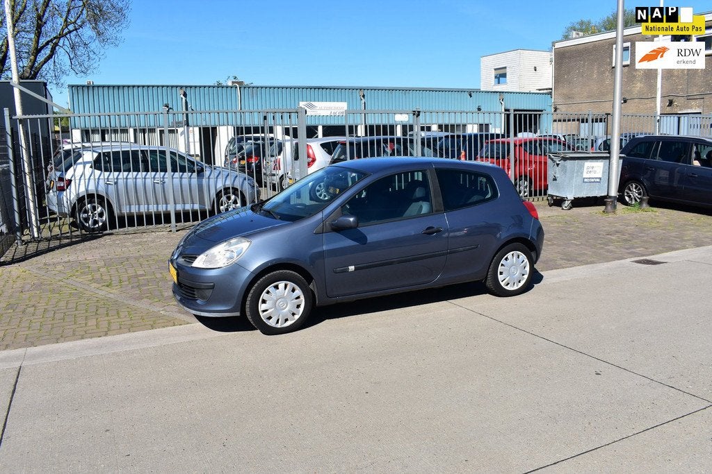 Renault Clio 1.6-16V Dynamique Luxe, 535 kg, Gebruikt, 4 cilinders, Blauw