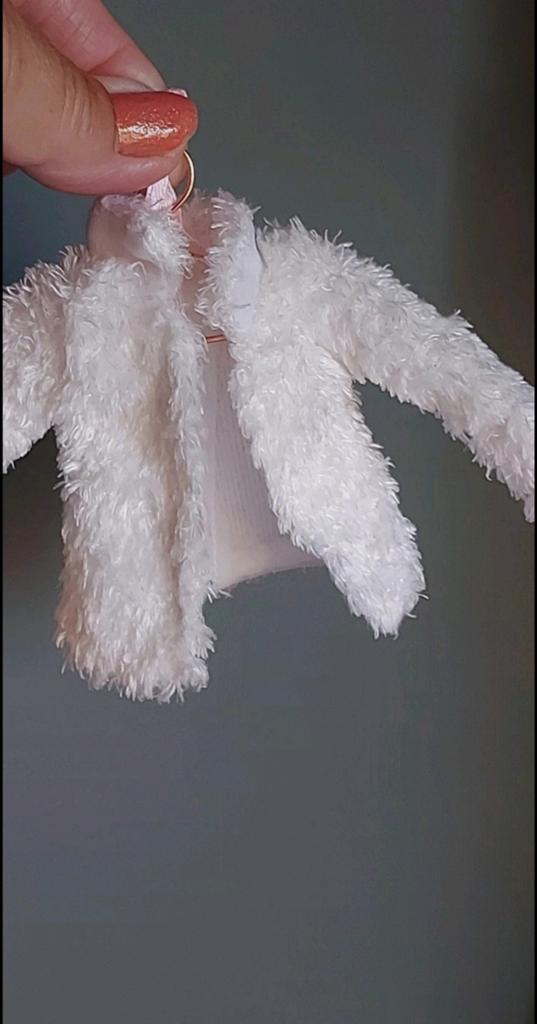 Mooi vestje voor Blythe, Ophalen of Verzenden, Zo goed als nieuw, Kleertjes