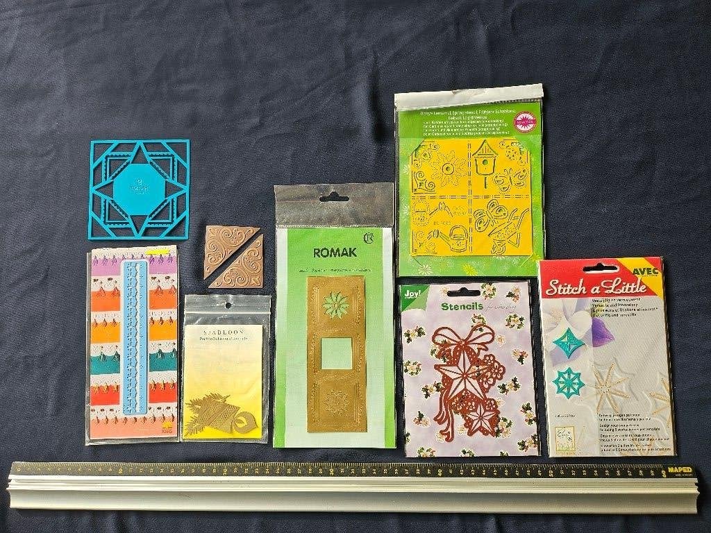 Embossing stencils sjablonen mallen set 491, Ophalen of Verzenden, Zo goed als nieuw, Overige thema's, Pons of Mal