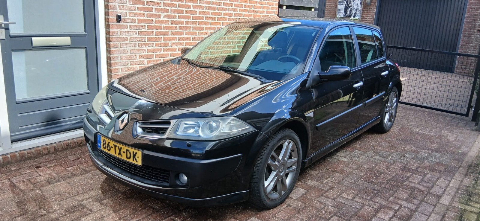 Renault Mégane 2.0 16V Turbo 120KW prijsverlaging!, Auto's, 1998 cc, 4 cilinders, 1299 kg, Origineel Nederlands