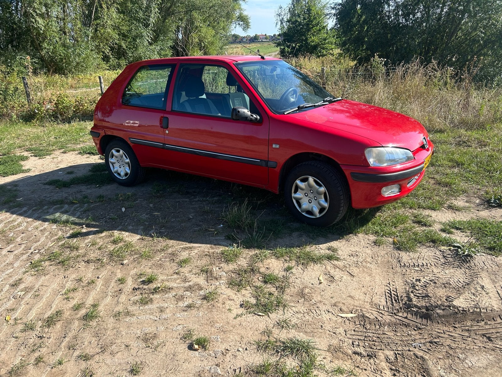 Peugeot 106 1.1 Sketch 2003 Rood, Voorwielaandrijving, 4 cilinders, 400 kg, Origineel Nederlands