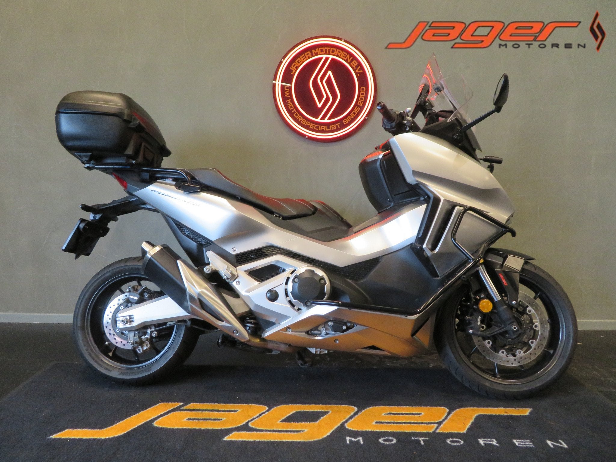 Honda NSS 750 FORZA NIEUWSTAAT! (bj 2022), Bedrijf, Scooter
