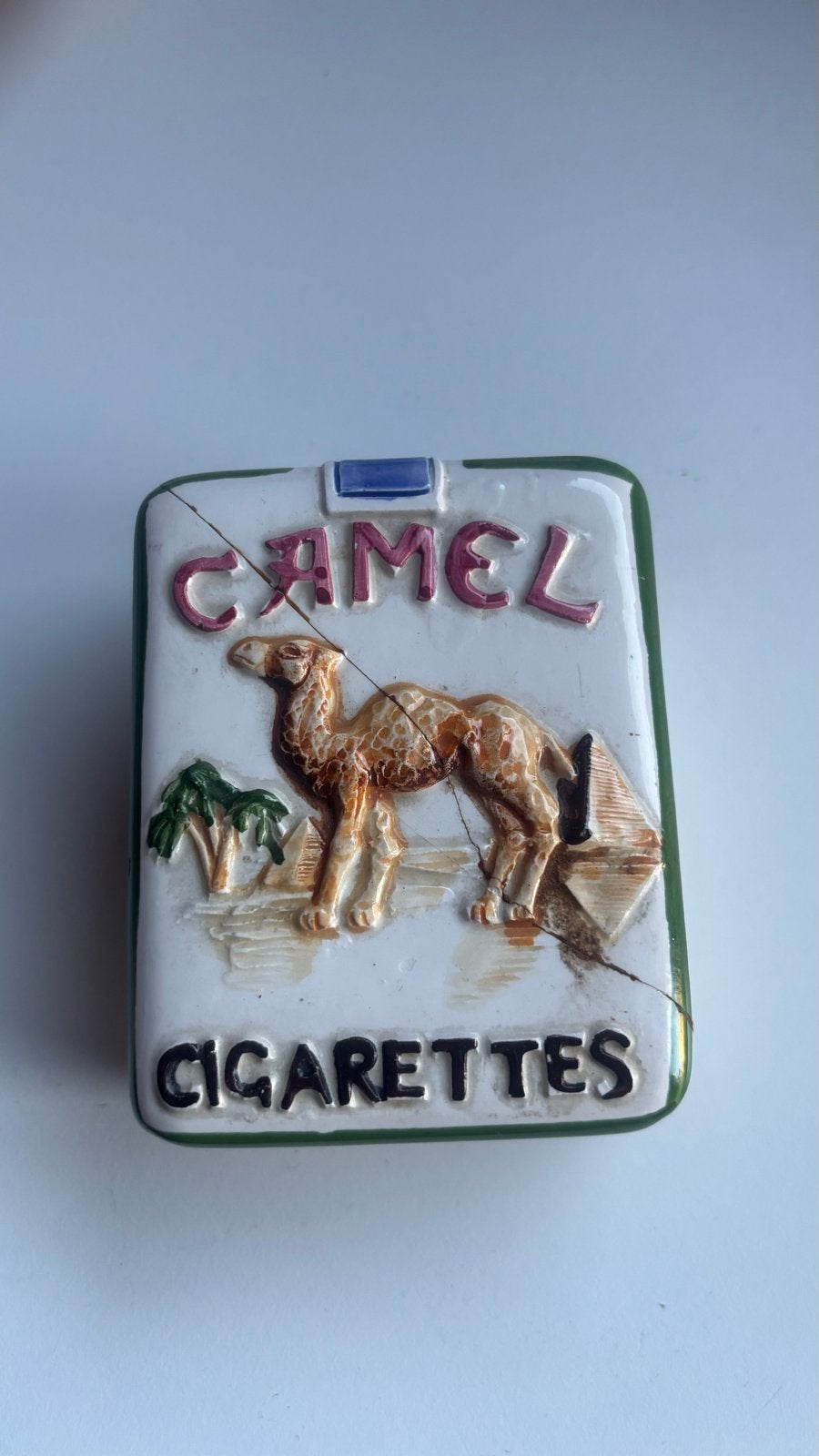 Heel oud  Camel sigaretten Aardewerk doosje, Ophalen of Verzenden, Gebruikt, Tabaksdoos of Verpakking