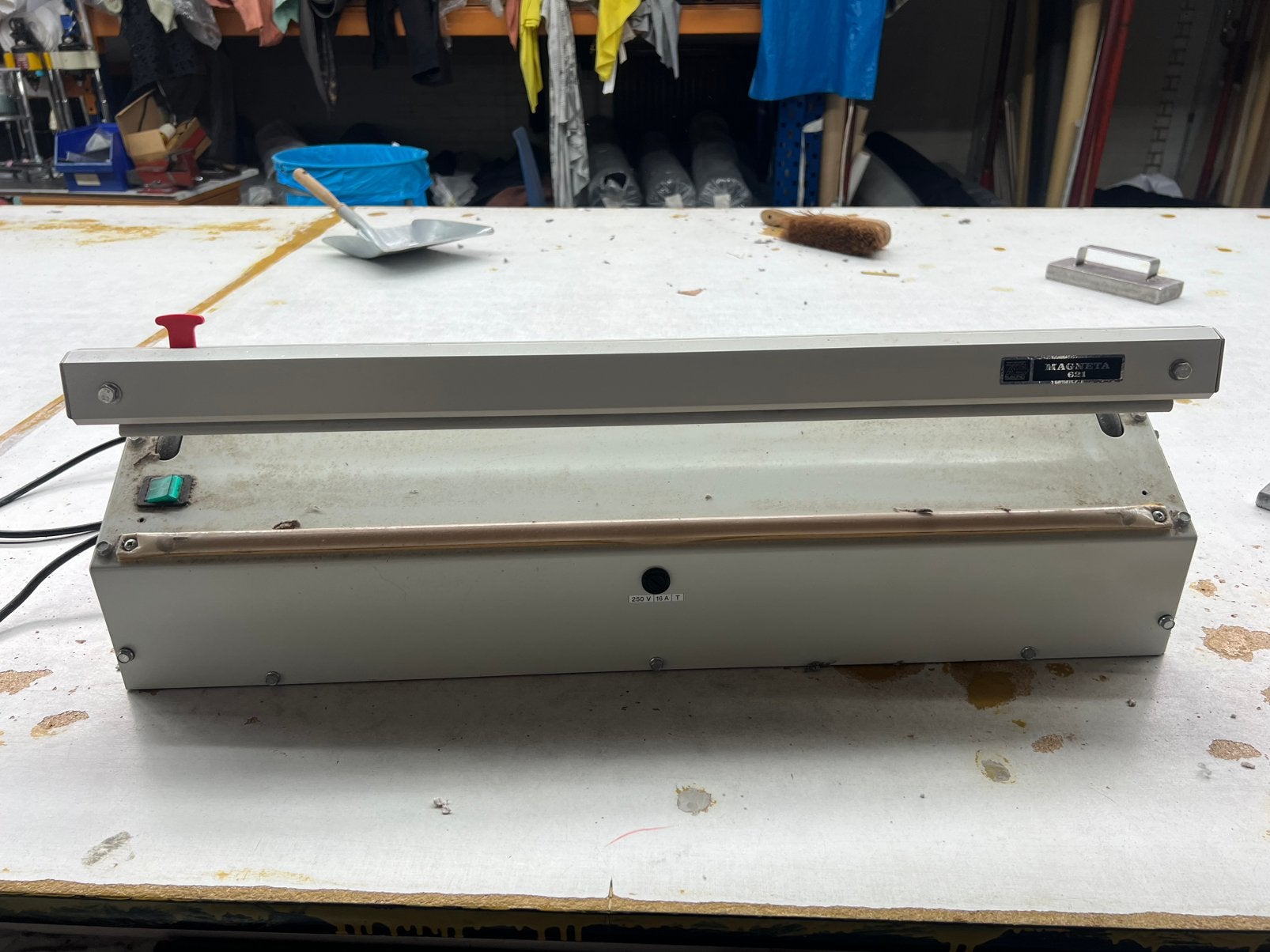 Seal machine, Ophalen, Gebruikt