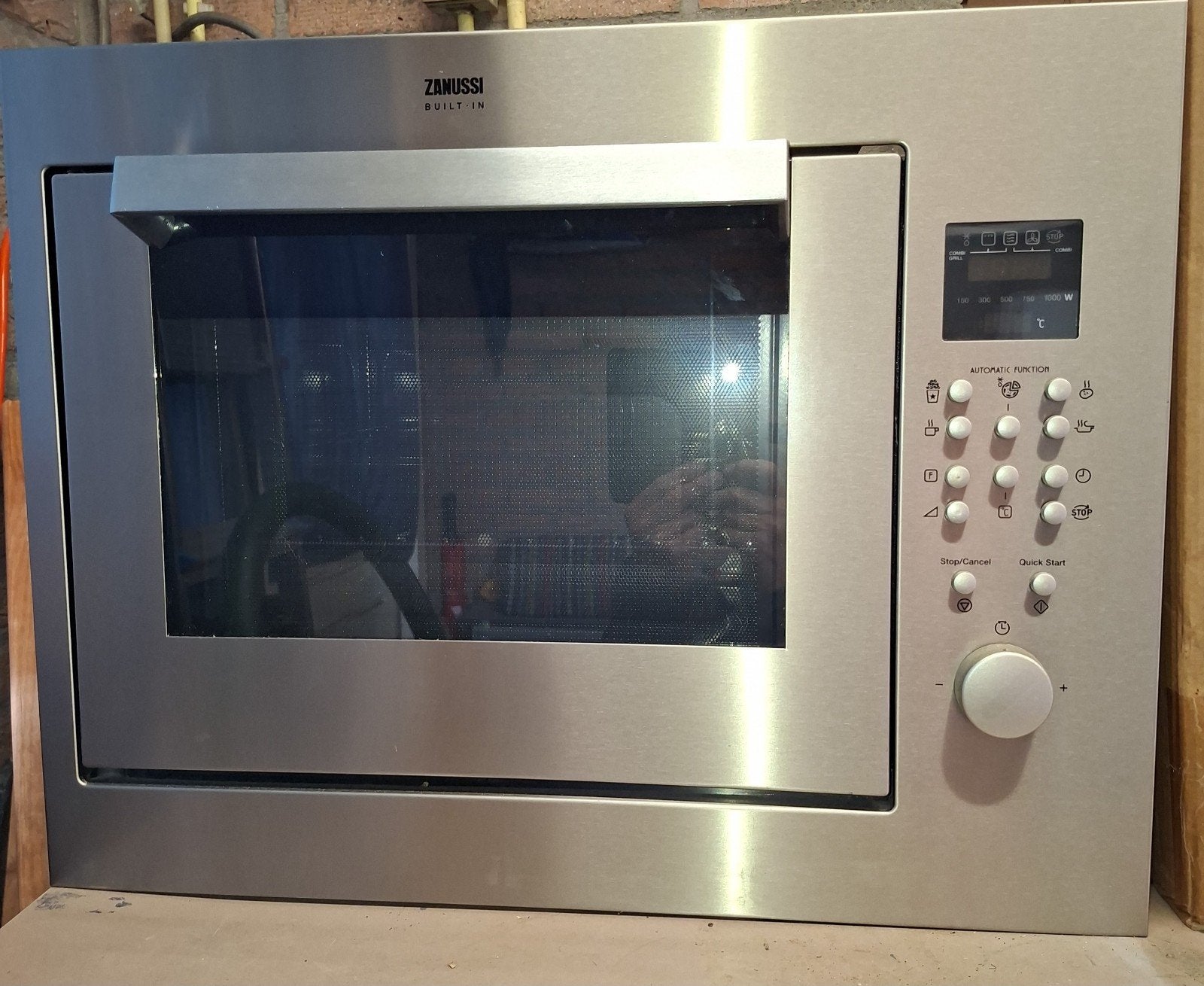 Zanussi Inbouw Combimagnetron ZMC30QX - Netjes Onderhouden, Ophalen of Verzenden, Inbouw, Draaiplateau