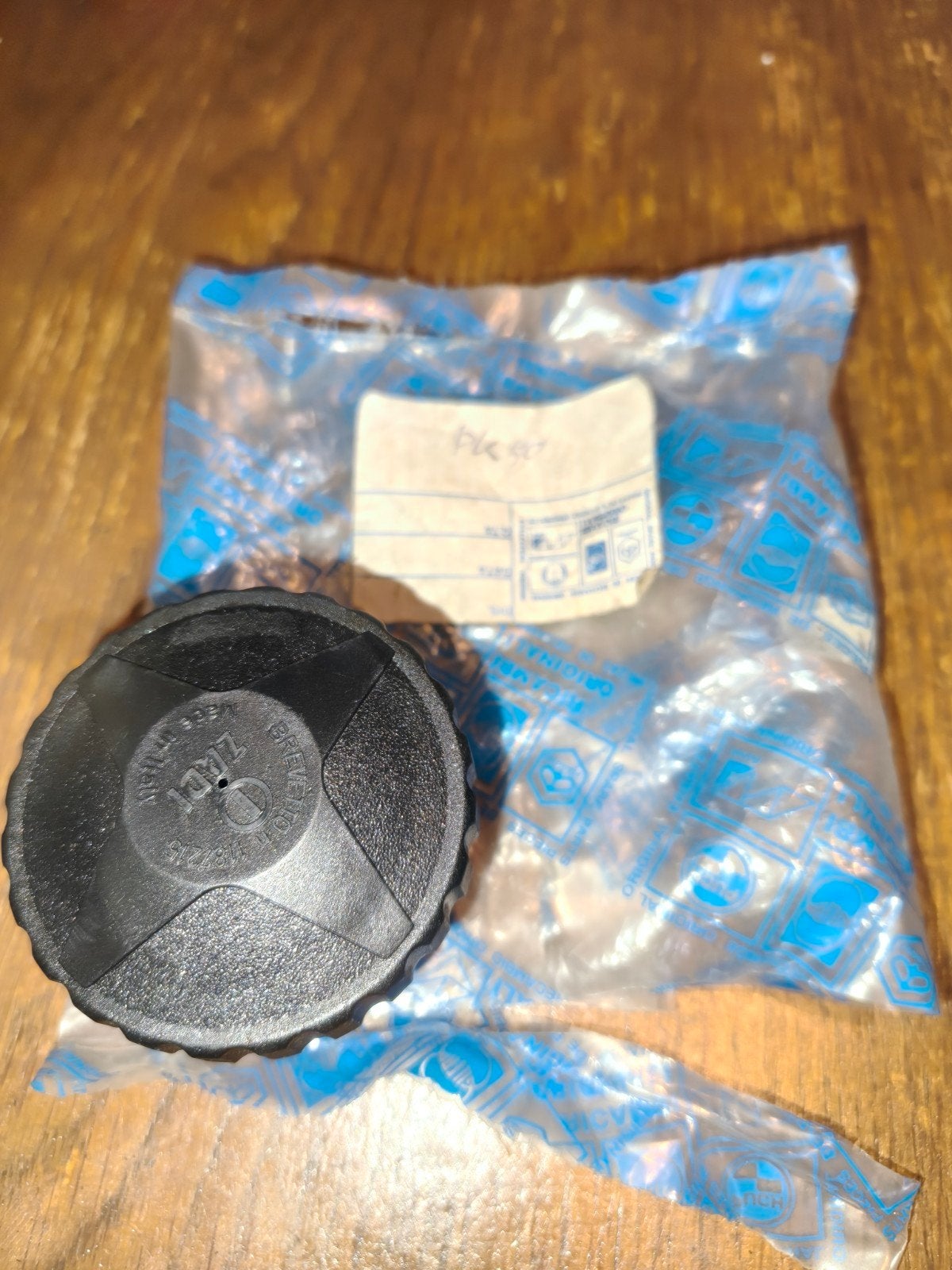 Originele Zadi tankdop Vespa PK50 NOS, Ophalen of Verzenden, Nieuw, Tank, Vespa