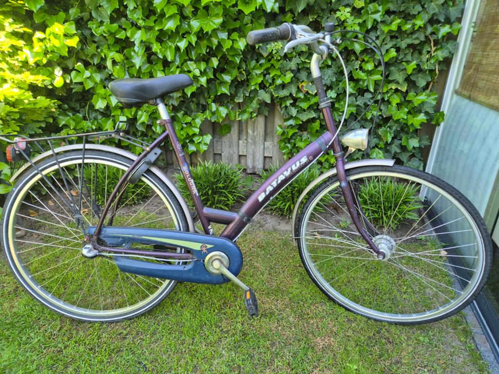 Batavus Bologna damesfiets - 28 inch - Paars, Gebruikt, Batavus, Ophalen of Verzenden, 50 tot 53 cm