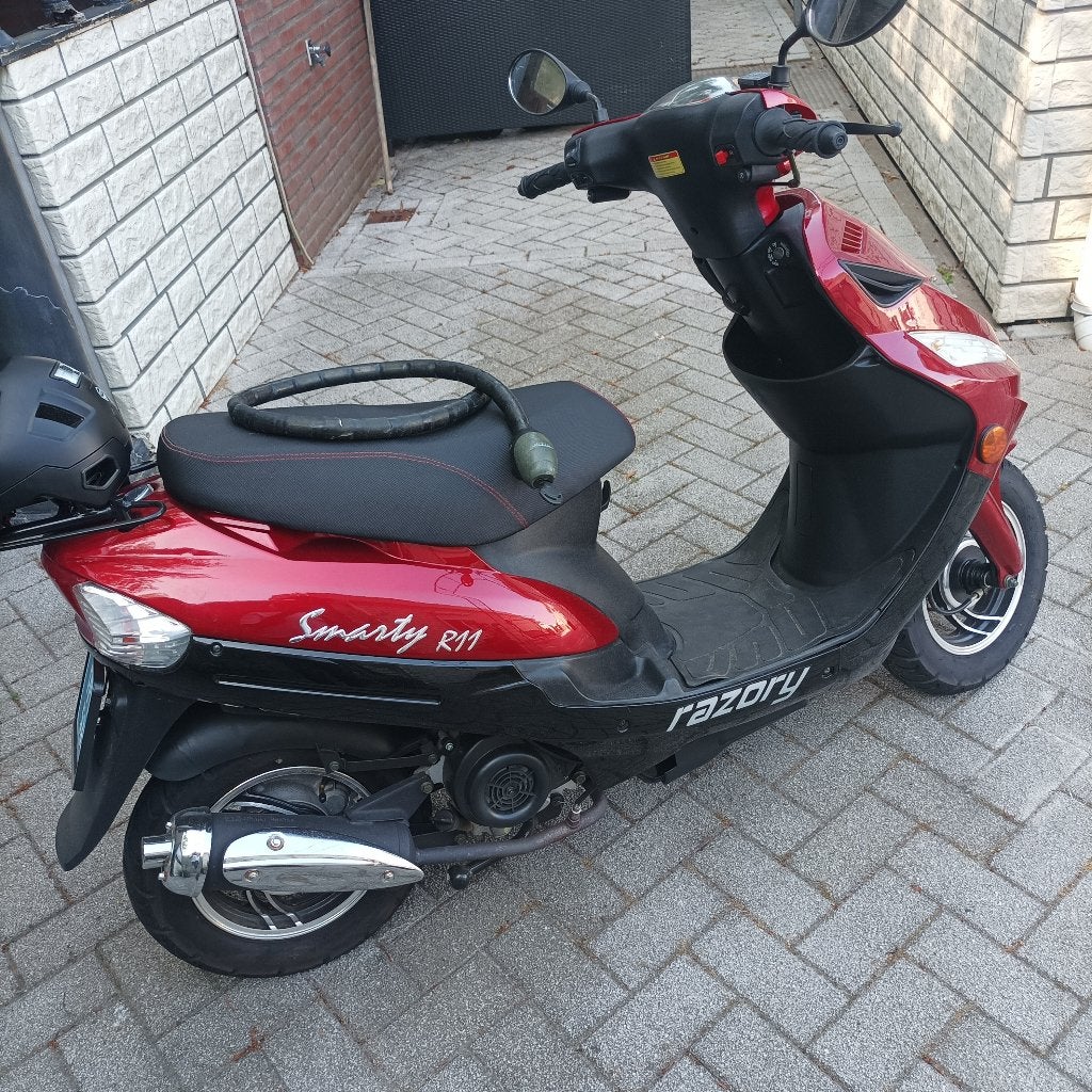 Mooie zo goed als nieuwe scooter, Zo goed als nieuw, Benzine, Ophalen, Overige merken