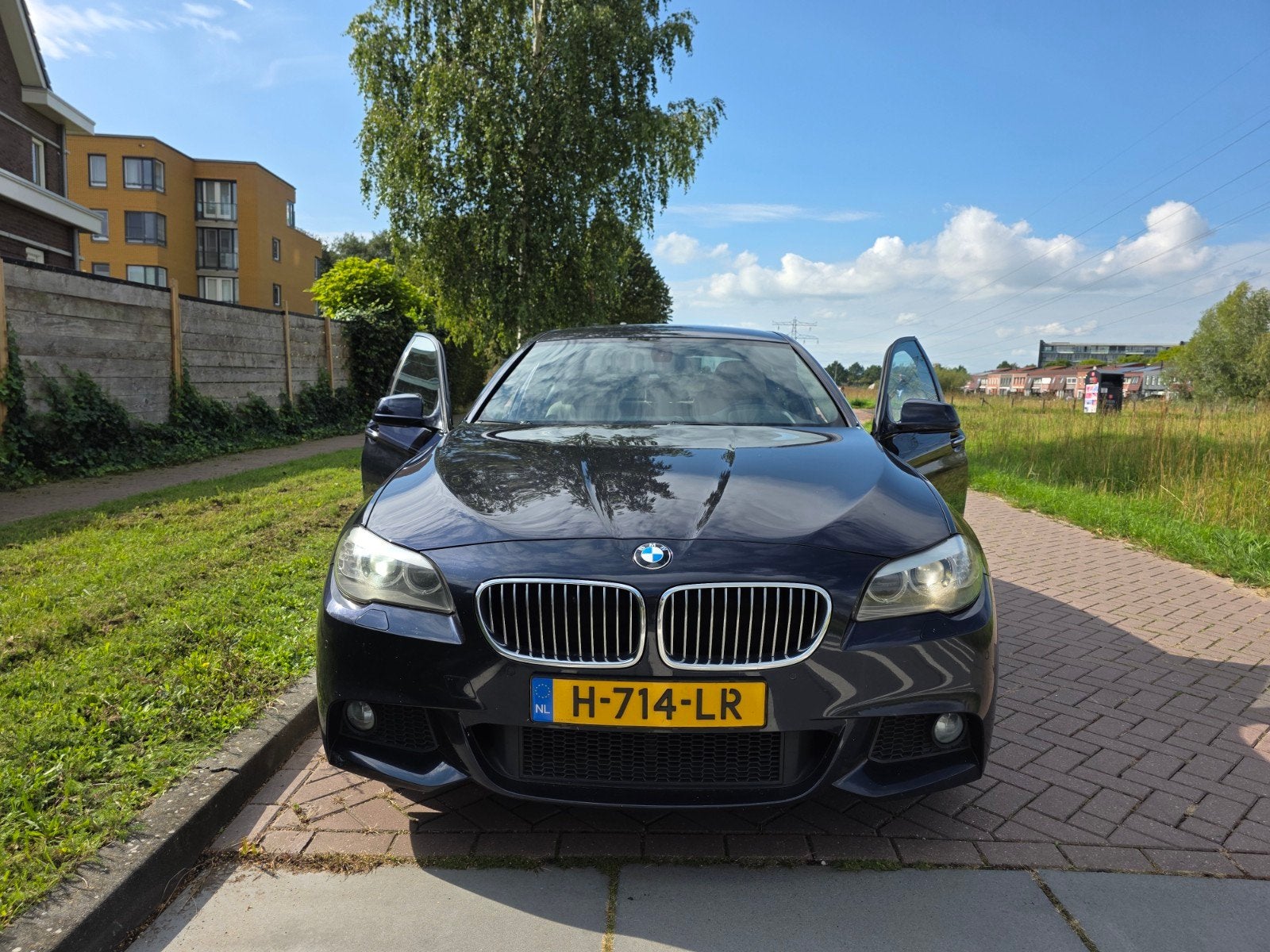 BMW 5-Serie 3.0 XDrive M-pakket 2011 Blauw, Automaat, Achterwielaandrijving, 2993 cc, Blauw