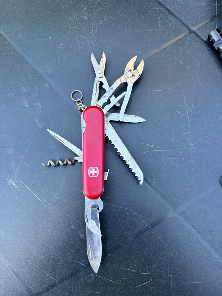 Victorinox Zwitsers zakmes - Gebruikt, Ophalen of Verzenden, Gebruikt
