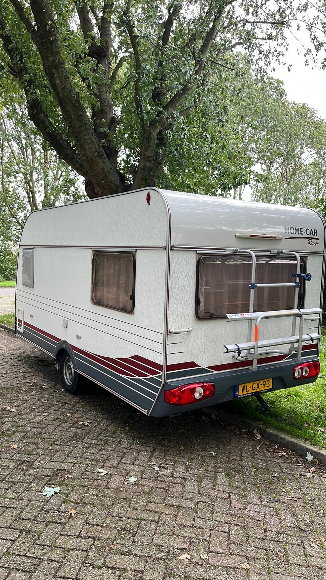 Homecar met volaut. Mover, voortent, luifel, 2x fietsdrager, Home-car, Vast bed, Treinzit, 750 - 1000 kg