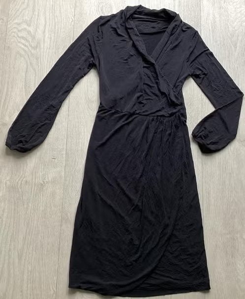 Zwarte jurk met lange mouwen maat M van Just B, Kleding | Dames, Jurken, Maat 38/40 (M), Zwart, Ophalen of Verzenden, Zo goed als nieuw