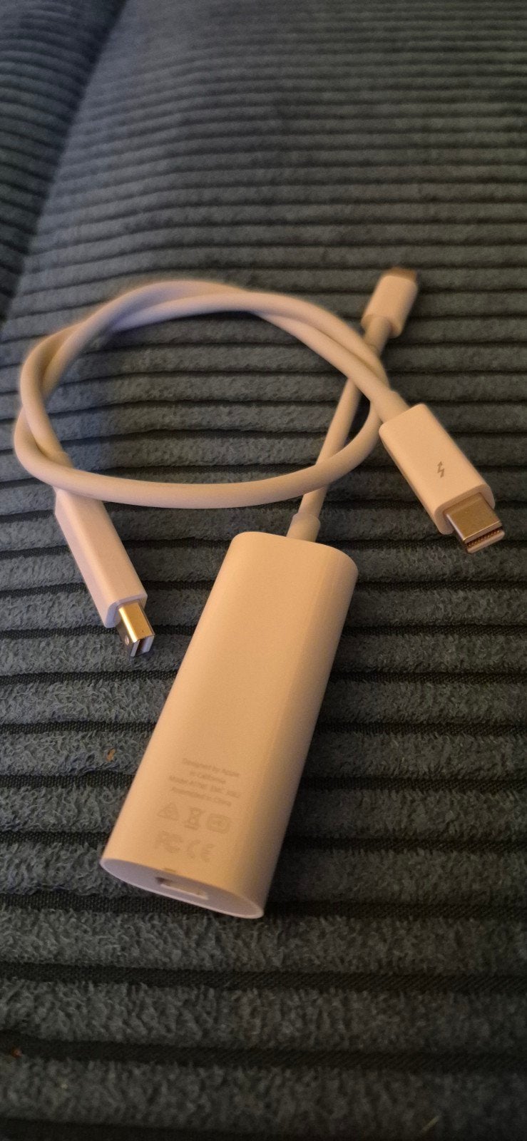 Apple Thunderbolt 3 (USB-C) naar Thunderbolt 2 Adapter, Ophalen of Verzenden, Zo goed als nieuw