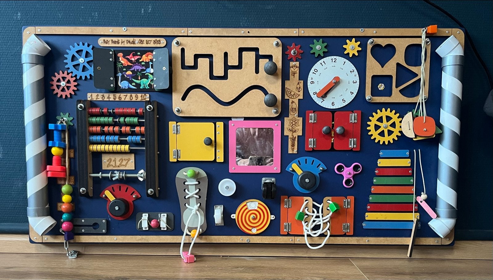 Grote Busy Board / Activiteitenbord voor Kinderen, Ophalen of Verzenden, Zo goed als nieuw, Knutselen