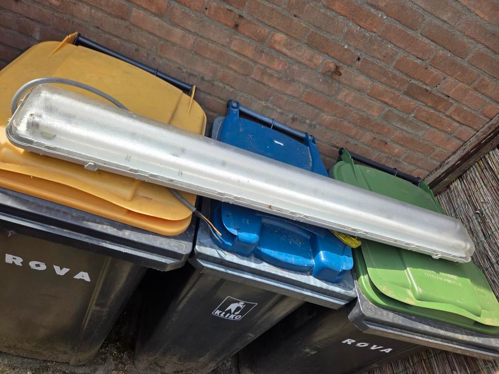 Gratis TL bak, Doe-het-zelf en Verbouw, Bouwverlichting, Ophalen, Minder dan 50 watt