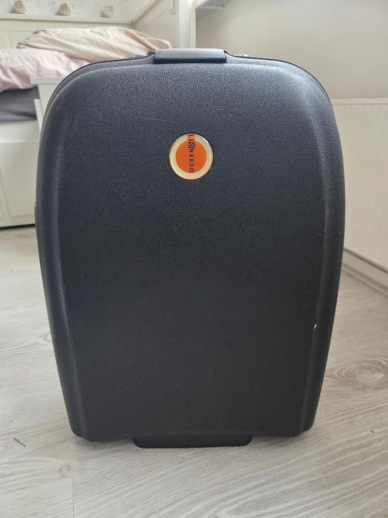 stevige grijze trolley merk Leonardo, Sieraden, Tassen en Uiterlijk, Koffers, Gebruikt, Hard kunststof, Minder dan 50 cm, Minder dan 35 cm