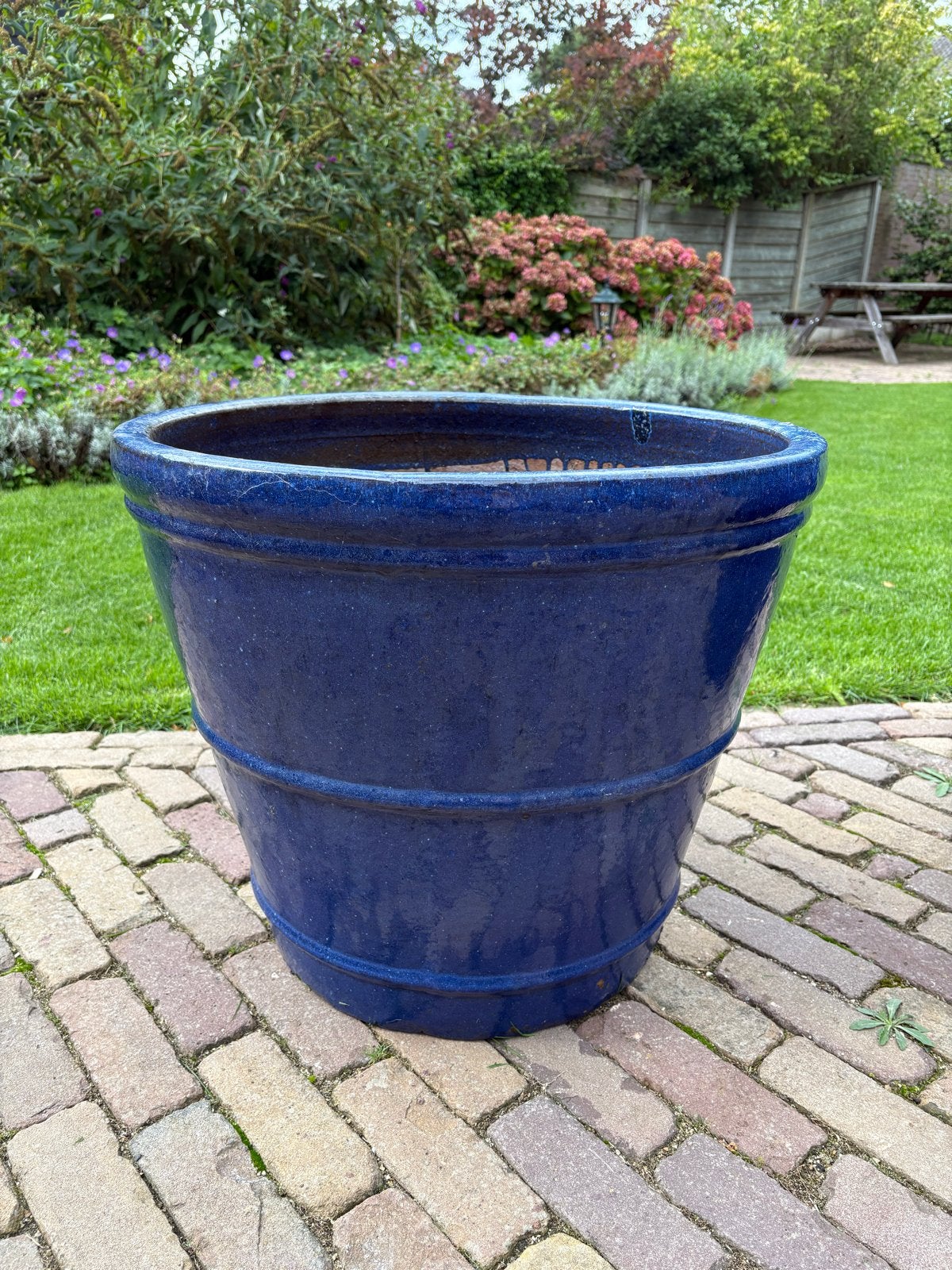 Grote blauw geglazuurde buitenpot, Ophalen, 40 cm of meer, Rond, Nieuw