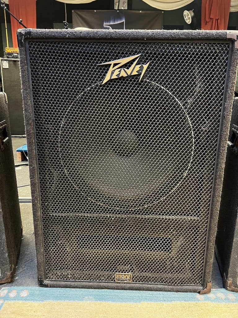 Peavey 118-SUB-8 en ES-315, Gebruikt, Speakerset, Ophalen, 150 watt of meer