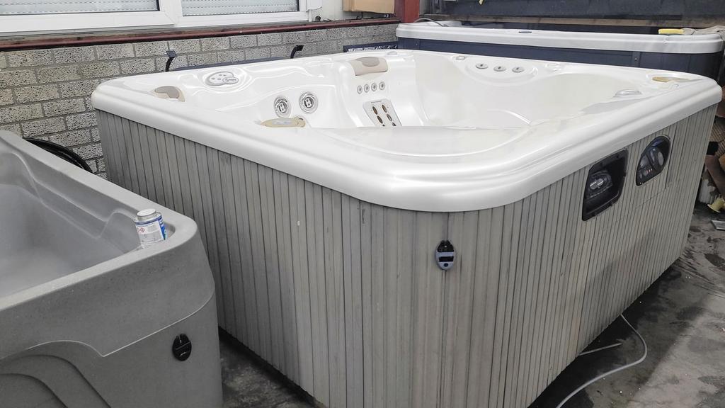 Hotspring aria jacuzzi, Tuin en Terras, Ophalen of Verzenden, Zo goed als nieuw