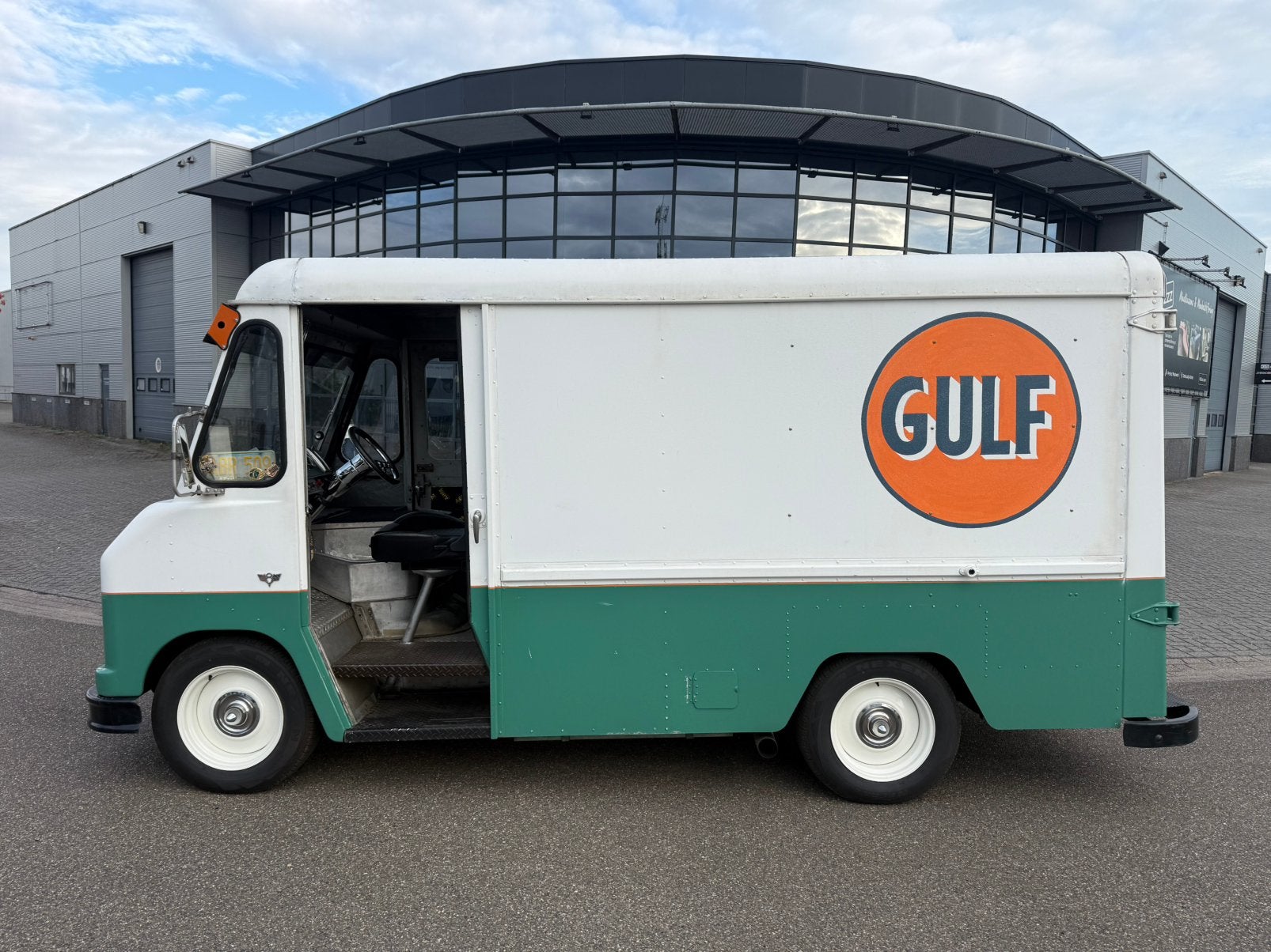 1960 International Metro Stepvan V8 automaat, foto 6