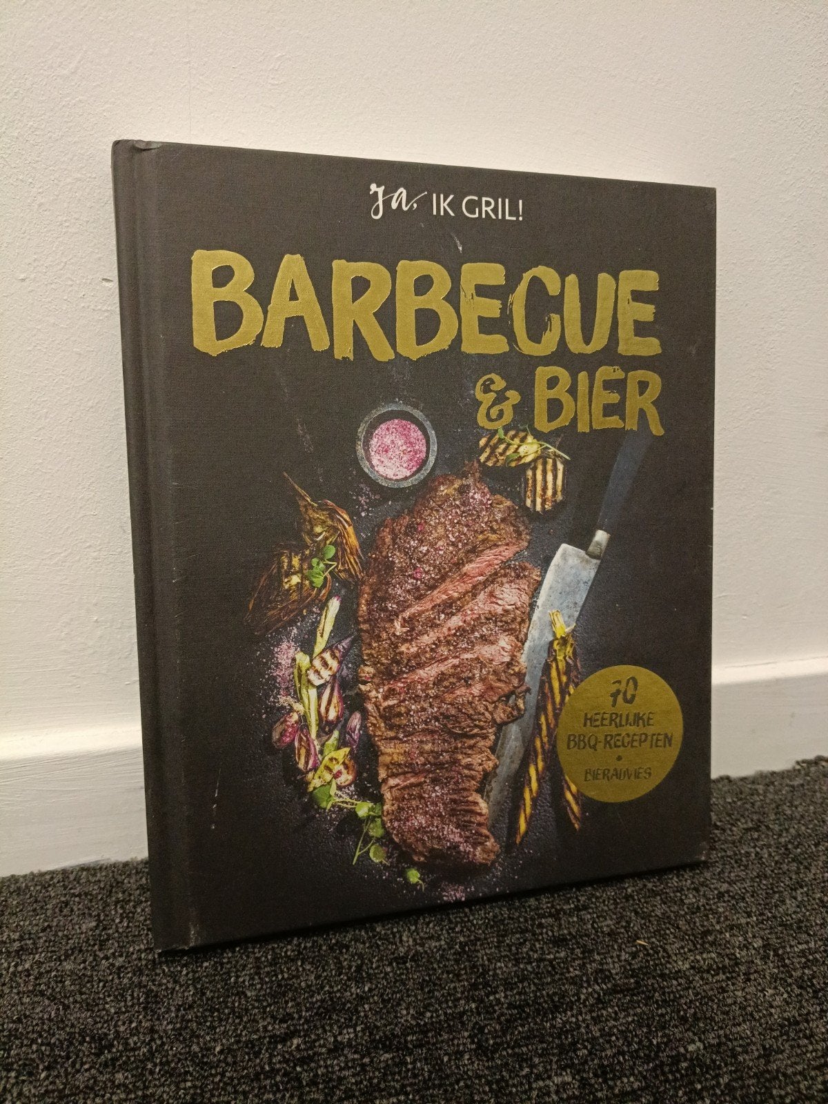 Barbecue & Bier: 70 Heerlijke BBQ-recepten, Boeken, Kookboeken, Hoofdgerechten, Ophalen of Verzenden, Overige gebieden, Onbekend