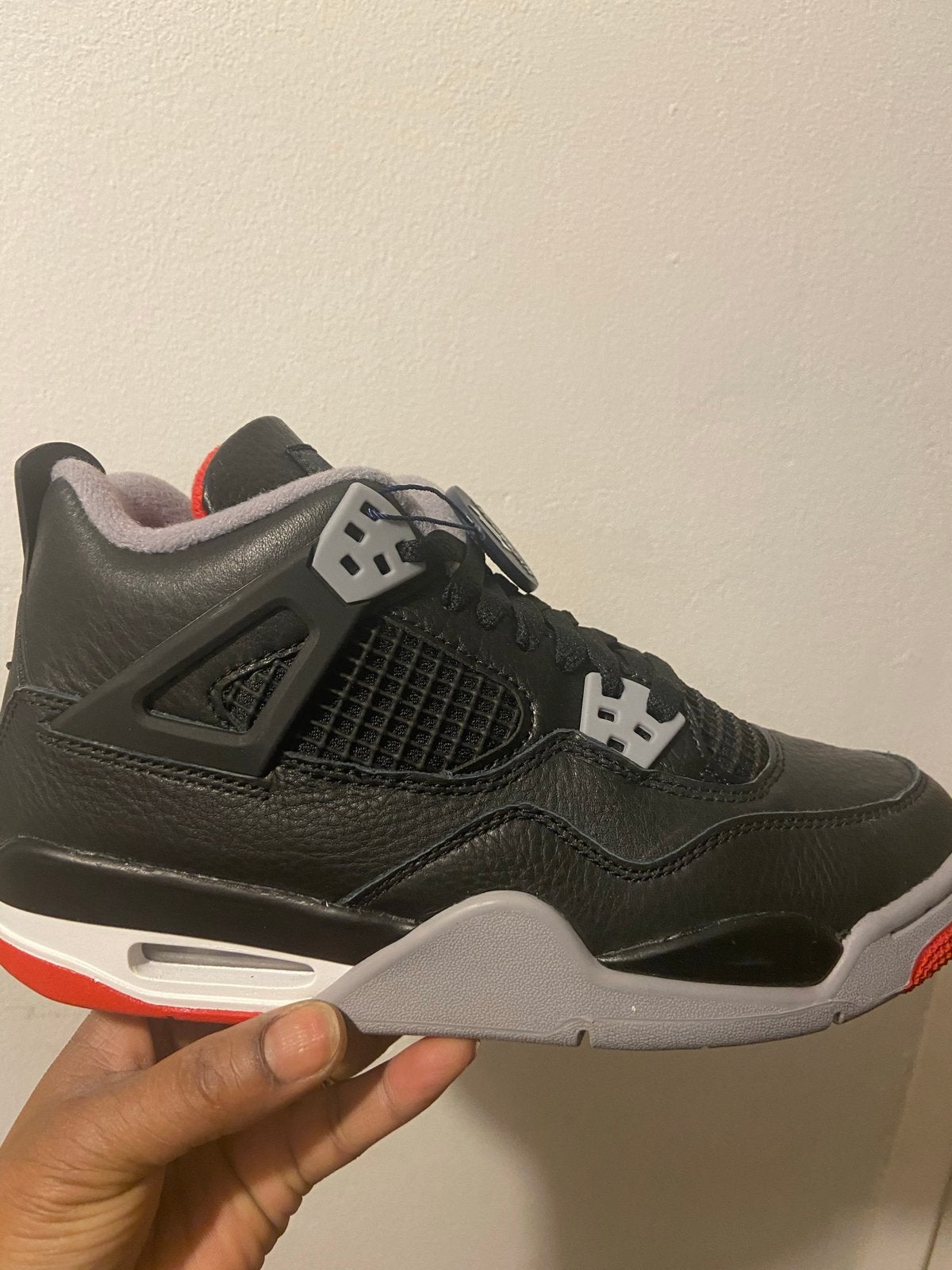 Nike Air Jordan 4 Retroblack fire/cement (GS) - Zwart/rood, Ophalen of Verzenden, Nieuw, Zwart, Sneakers of Gympen