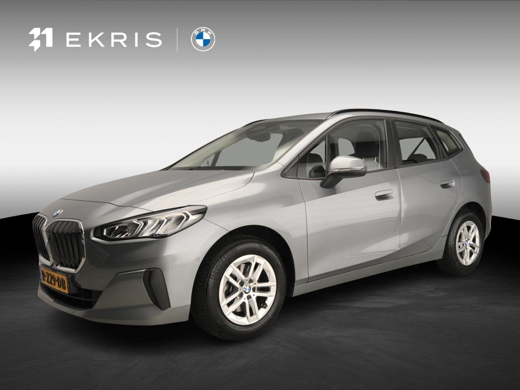 BMW 2 Serie Active Tourer 218i | LED | Navigatie | Trekhaak, Auto's, Gebruikt, Euro 6, Parkeersensor, 1445 kg