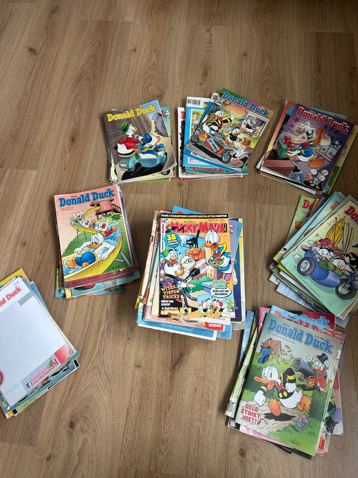 Grote aantal (150+) Donald Duck weekbladen., Meerdere stripboeken, Ophalen, Gelezen